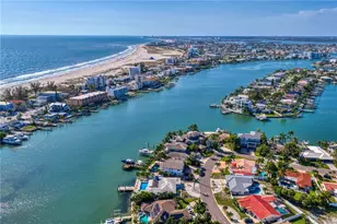 10038 S Yacht Club Dr, Treasure Island, FL 33706 - Photo 11