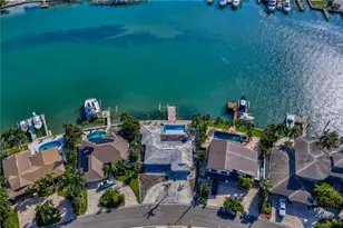 10038 S Yacht Club Dr, Treasure Island, FL 33706 - Photo 5
