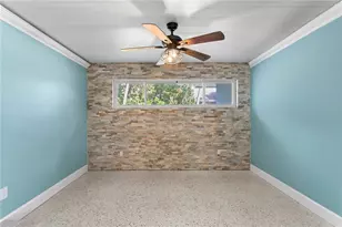 10038 S Yacht Club Dr, Treasure Island, FL 33706 - Photo 13