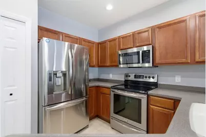 20402 Needletree Drive, Tampa, FL 33647 - Photo 5