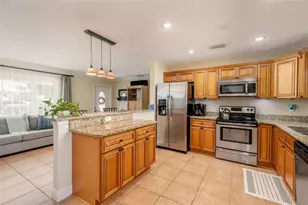 6348 115th Ln, Seminole, FL 33772 - Photo 9