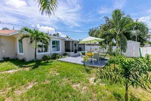 6348 115th Ln, Seminole, FL 33772 - Photo 27