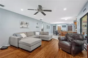 8513 Dee Cir, Riverview, FL 33569 - Photo 17