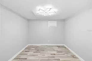 128 W North St, Tampa, FL 33604 - Photo 11