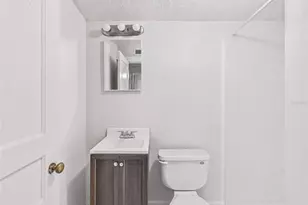 128 W North St, Tampa, FL 33604 - Photo 27