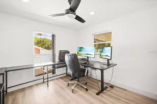1981 Castille Dr, Dunedin, FL 34698 - Photo 25