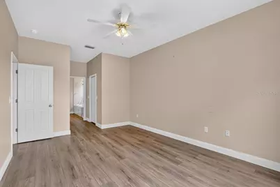 5605 Hawklake Road, Lithia, FL 33547 - Photo 31
