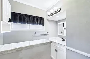 10310 110th Way, Seminole, FL 33778 - Photo 31