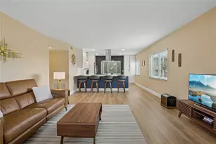 2380 World Pkwy Blvd, Clearwater, FL 33763 - Photo 9