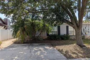 1209 Mohrlake Dr, Brandon, FL 33511 - Photo 1