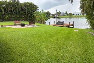 17071 Waters Edge Cir, North Fort Myers, FL 33917 - Photo 25