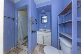 8528 N 92nd Terrace, Seminole, FL 33777 - Photo 11