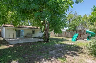 1744 26th Ave N, Saint Petersburg, FL 33713 - Photo 21