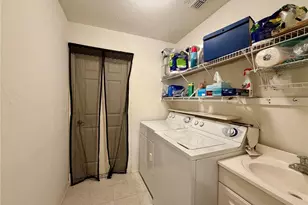 1762 Grey Fox Dr, Lakeland, FL 33810 - Photo 13