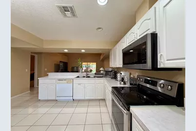 1762 Grey Fox Drive, Lakeland, FL 33810 - Photo 3