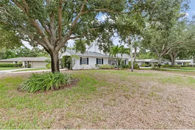 1901 Dormieone Road N, Saint Petersburg, FL 33710 - Photo 5