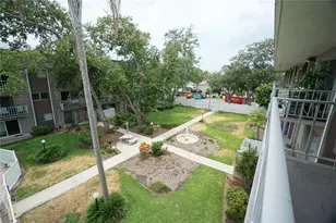4610 W Gray St, Tampa, FL 33609 - Photo 15