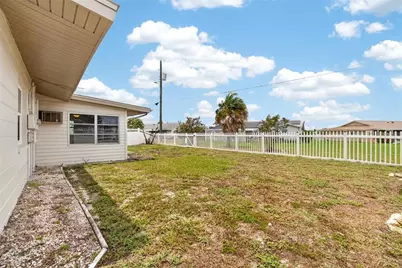 705 Thunderbird Avenue, Sun City Center, FL 33573 - Photo 43