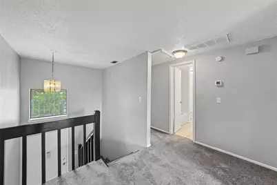 12409 Titus Ct, Tampa, FL 33612 - Photo 11