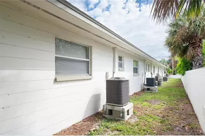 500 75th Avenue N, Saint Petersburg, FL 33702 - Photo 13