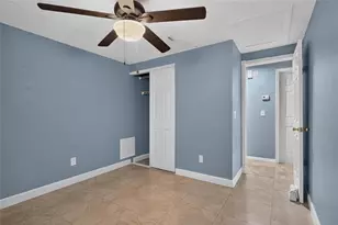 6711 Glen Forest Ct, Tampa, FL 33615 - Photo 19