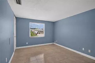 6711 Glen Forest Ct, Tampa, FL 33615 - Photo 15