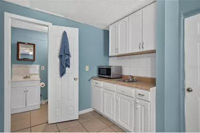 6711 Glen Forest Court, Tampa, FL 33615 - Photo 25