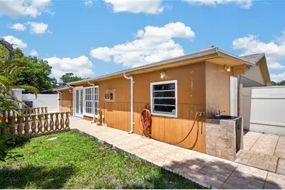 6711 Glen Forest Court, Tampa, FL 33615 - Photo 35