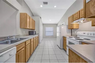 30435 Annadale Drive, Wesley Chapel, FL 33545 - Photo 15