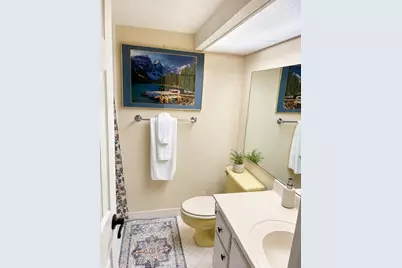 4575 Cove Circle #506, Saint Petersburg, FL 33708 - Photo 11
