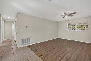 7502 Pond Cir, Spring Hill, FL 34606 - Photo 9