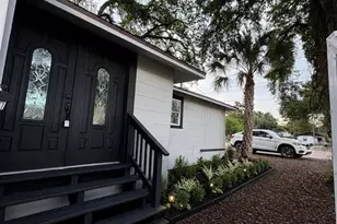 1221 E Dr Martin Luther King Jr Blvd, Tampa, FL 33603 - Photo 3