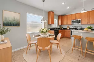 3247 Dunstable Dr, Land O Lakes, FL 34638 - Photo 5
