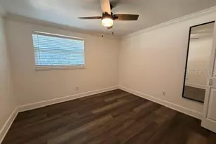7904 Woodvine Cir, Tampa, FL 33615 - Photo 13