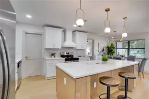 2239 68th Ave N, Saint Petersburg, FL 33702 - Photo 11