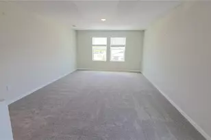 36741 Thornhedge Dr, Zephyrhills, FL 33541 - Photo 7