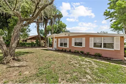 5225 Peach Avenue, Seffner, FL 33584 - Photo 1