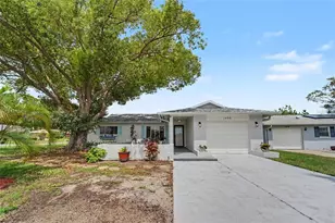 1496 Queen Anne Dr, Palm Harbor, FL 34684 - Photo 1