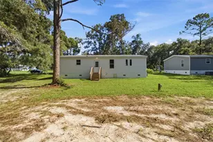 18104 Nicholas Ave, Brooksville, FL 34604 - Photo 21
