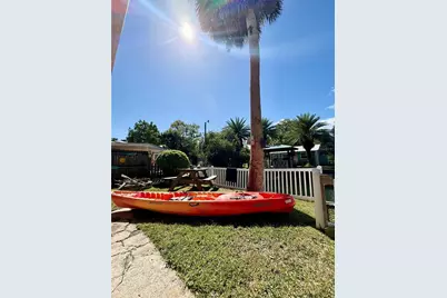 5527 Darlene Street, Weeki Wachee, FL 34607 - Photo 35