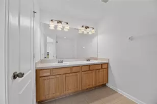 4979 Pond Ridge Dr, Riverview, FL 33578 - Photo 19