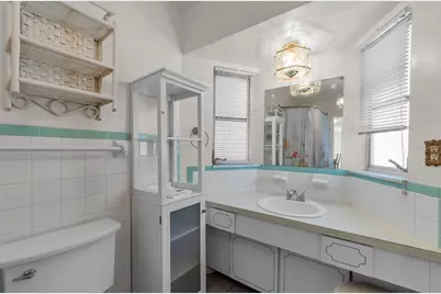 5992 32nd Avenue N, Saint Petersburg, FL 33710 - Photo 27