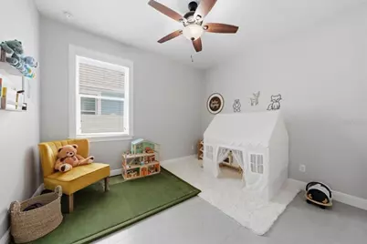 1808 W Cluster Avenue, Tampa, FL 33604 - Photo 11