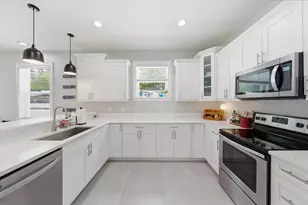 1808 W Cluster Ave, Tampa, FL 33604 - Photo 13