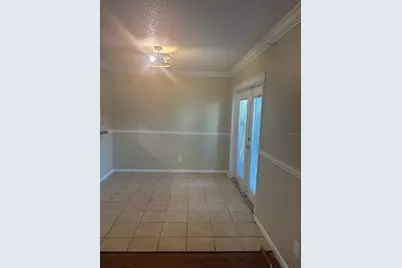 1320 Mountainview #1320, Tampa, FL 33612 - Photo 3