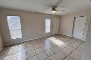8518 N Lynn Ave, Tampa, FL 33604 - Photo 9
