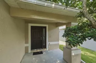 18165 Canal Pointe St, Tampa, FL 33647 - Photo 5