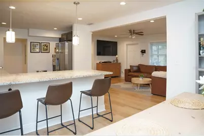 10906 N Lantana Avenue, Tampa, FL 33612 - Photo 23