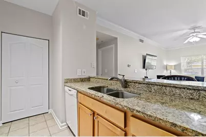4207 S Dale Mabry Highway #6107, Tampa, FL 33611 - Photo 13