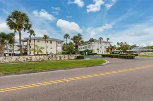 1235 S Highland Ave, Clearwater, FL 33756 - Photo 3